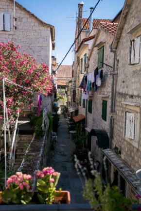 Apartments Marin, Trogir